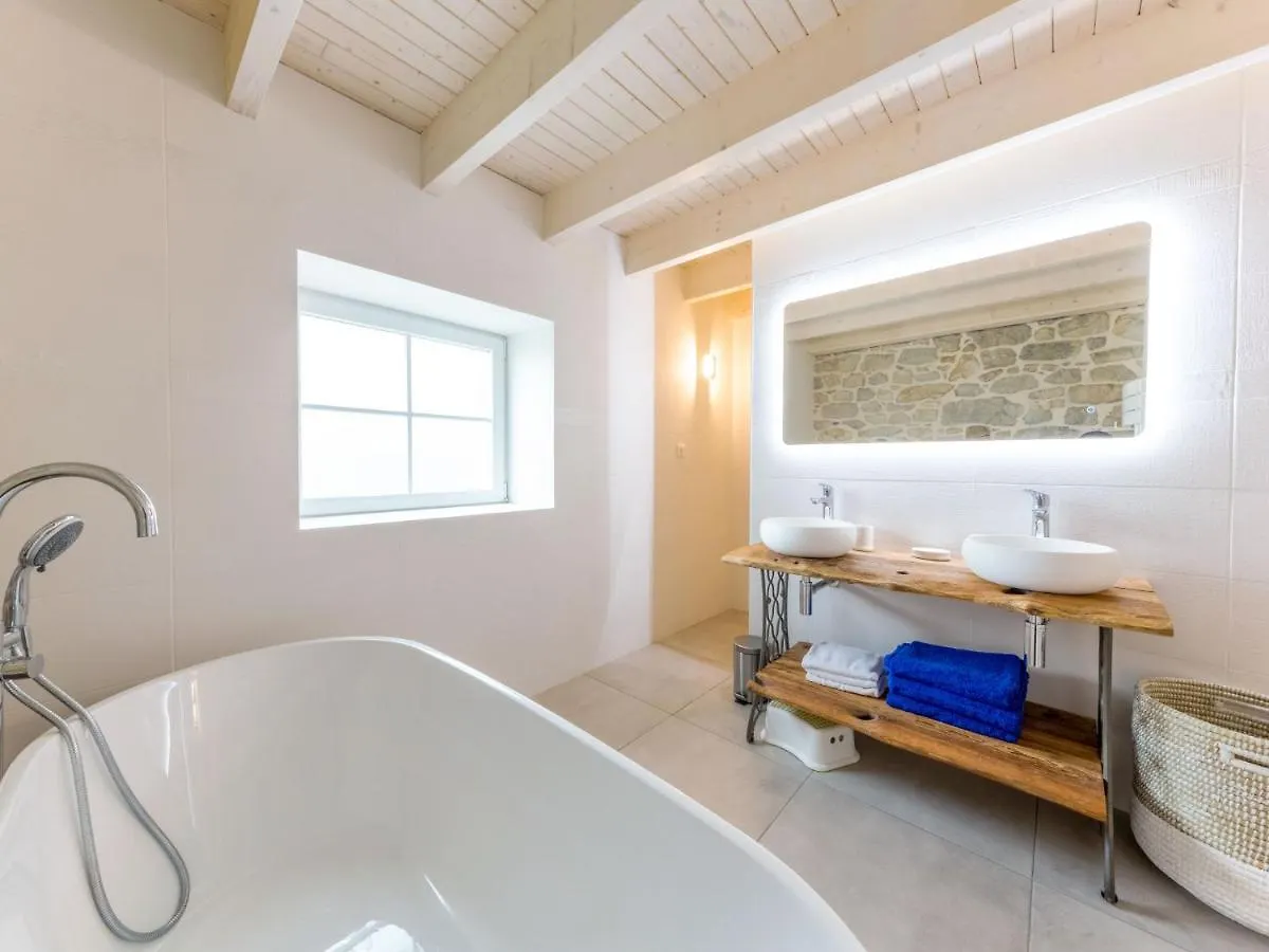 Holiday Home Le Vieux Chene - Cms106 By Interhome Camaret-sur-Mer 0*,  Frankrig